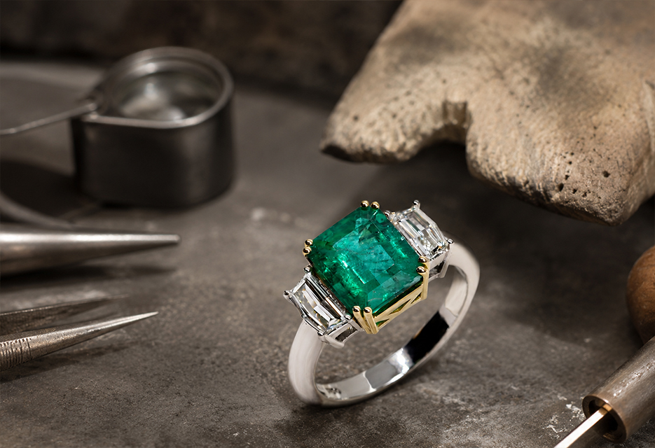 emerald ring on workshop